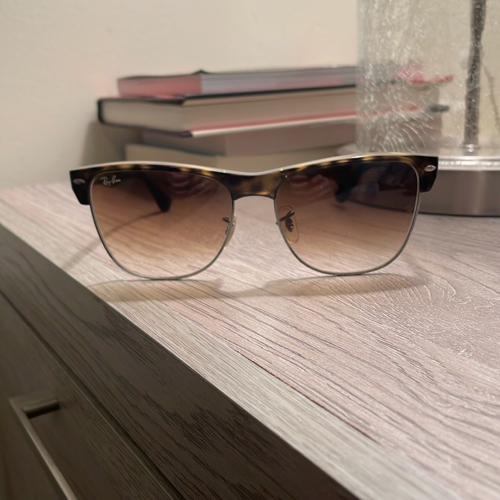 Ray-Ban Tortoise Shell Sunglasses